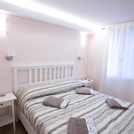 Venice Rialto Bridge Apartment Exterior photo